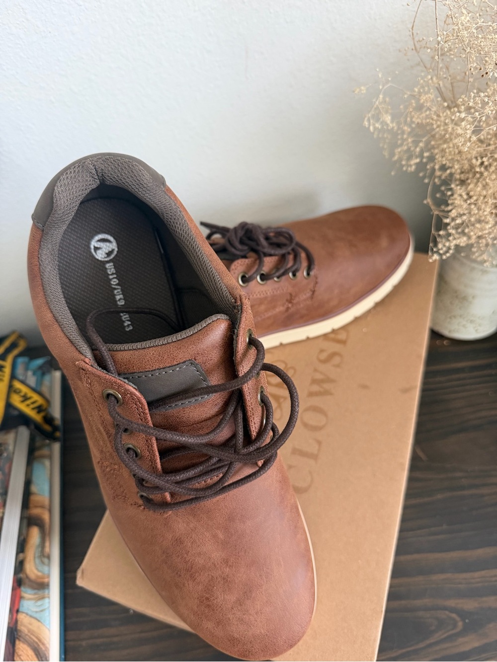 Leather Brown Men's Chukka Boots — Classic Casual Lace-Up